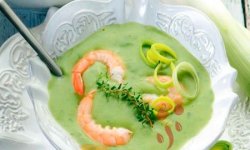 Как приготовить зеленый суп-пюре с креветками?