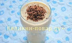 Коктейль из ряженки, банана и груши