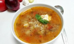 Диетический суп с нутом и специями