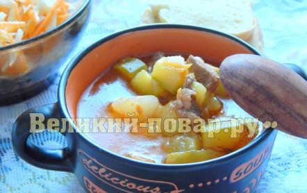 Суп из говядины и кабачков в мультиварке