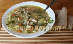 Овощной суп с копченой курочкой