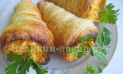 Фаршированные конусы – закуска с сыром и марковью