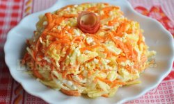 Салат с морковью и брынзой