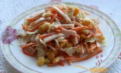Салат с корейской морковью и кукурузой