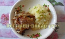 Курочка жареная с картофельным пюре