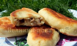 Жареные пирожки с грибами и картошкой