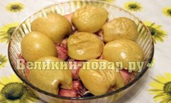 Курочка, запеченная с яблоками